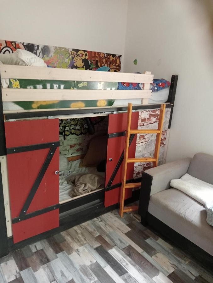 Maison 70M2 Calme Vue Sur Foret Salles  Dış mekan fotoğraf